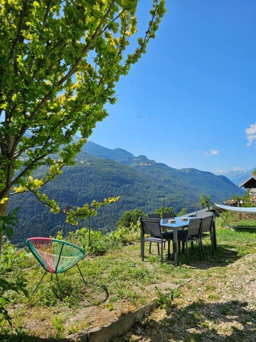Appartement De 80M² Plein Sud Entierement Renove La Plagne Exterior photo